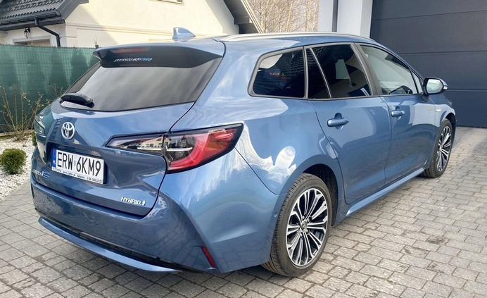 Toyota Corolla cena 93900 przebieg: 43500, rok produkcji 2019 z Oświęcim małe 742